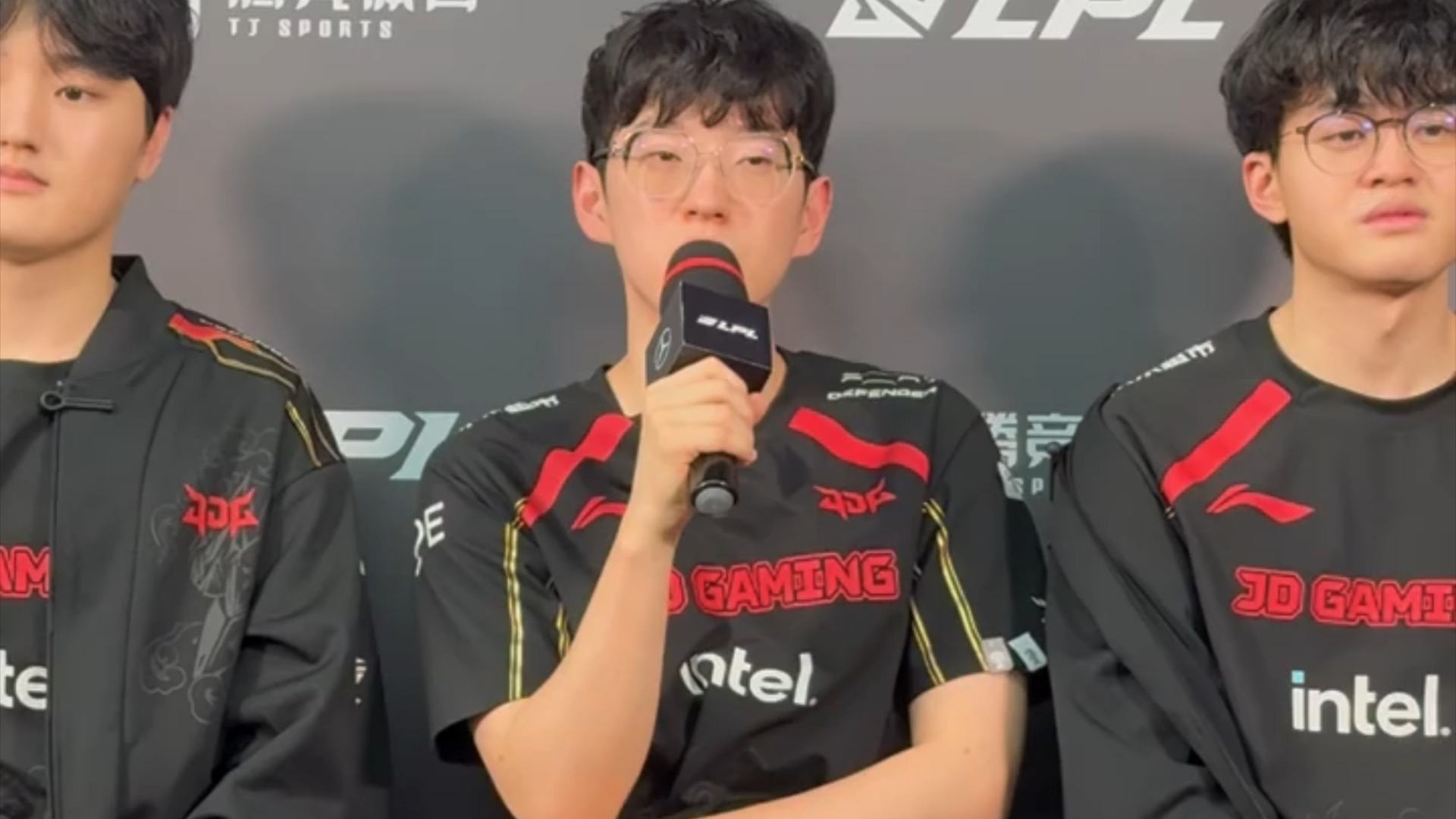 Kaiyun SportsScout回归赛场，关键助攻首场状态亮眼，TL观众沸腾！的简单介绍