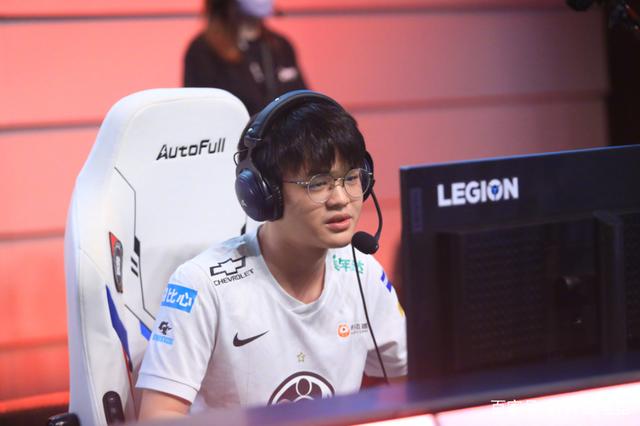 开云中国官方网站 TheShy遭遇三连败，美国队教练面临压力！