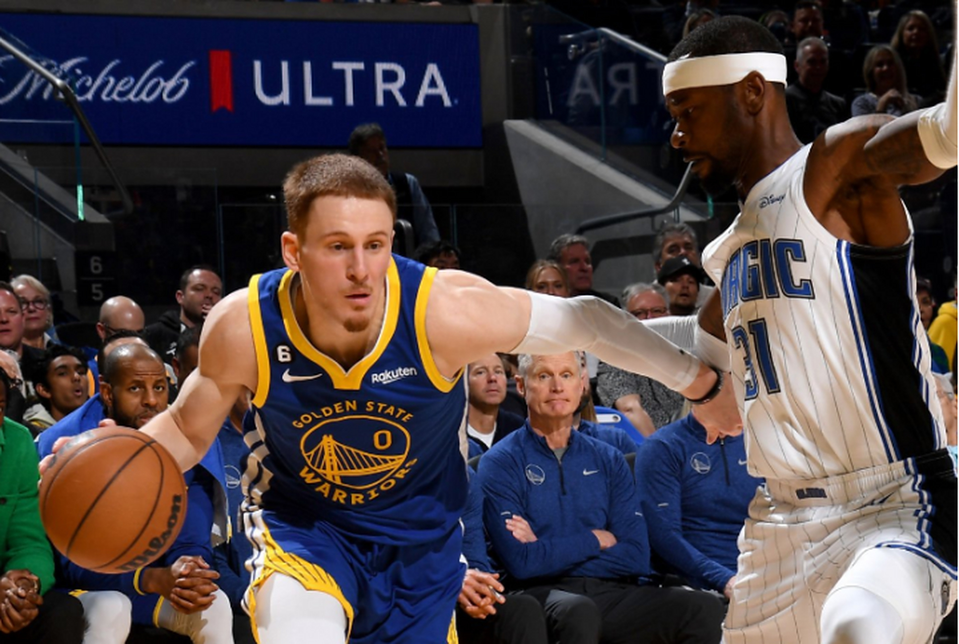 Kaiyun官方入口包含转折点金州勇士刷新队史纪录，NBA常规赛今晚攻防权衡，引发热议，球探报告显示潜力的词条