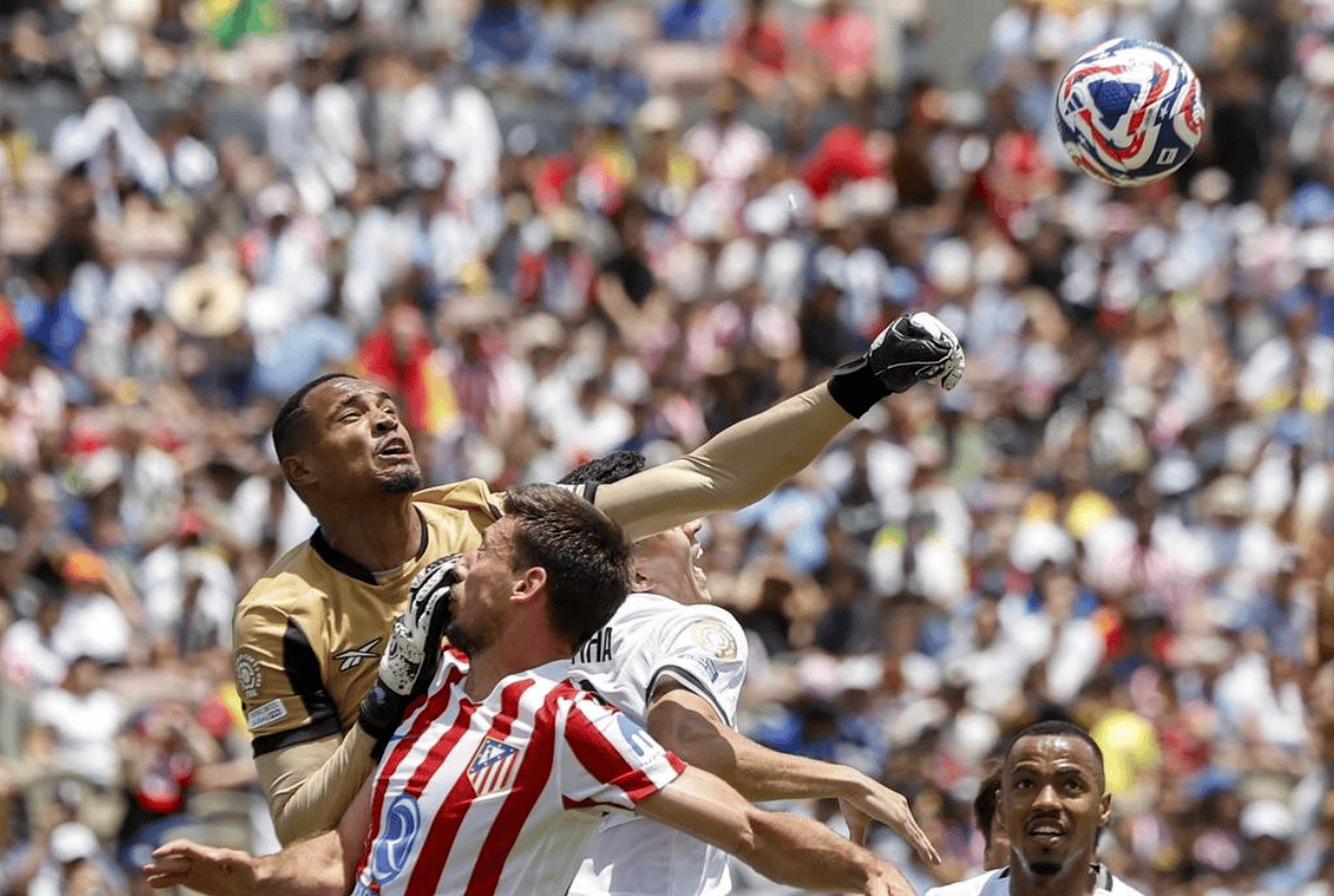 包含转折点马德里竞技远射贴柱，欧篮联赛后攻防权衡，气氛紧张，球队文化再被提及的词条