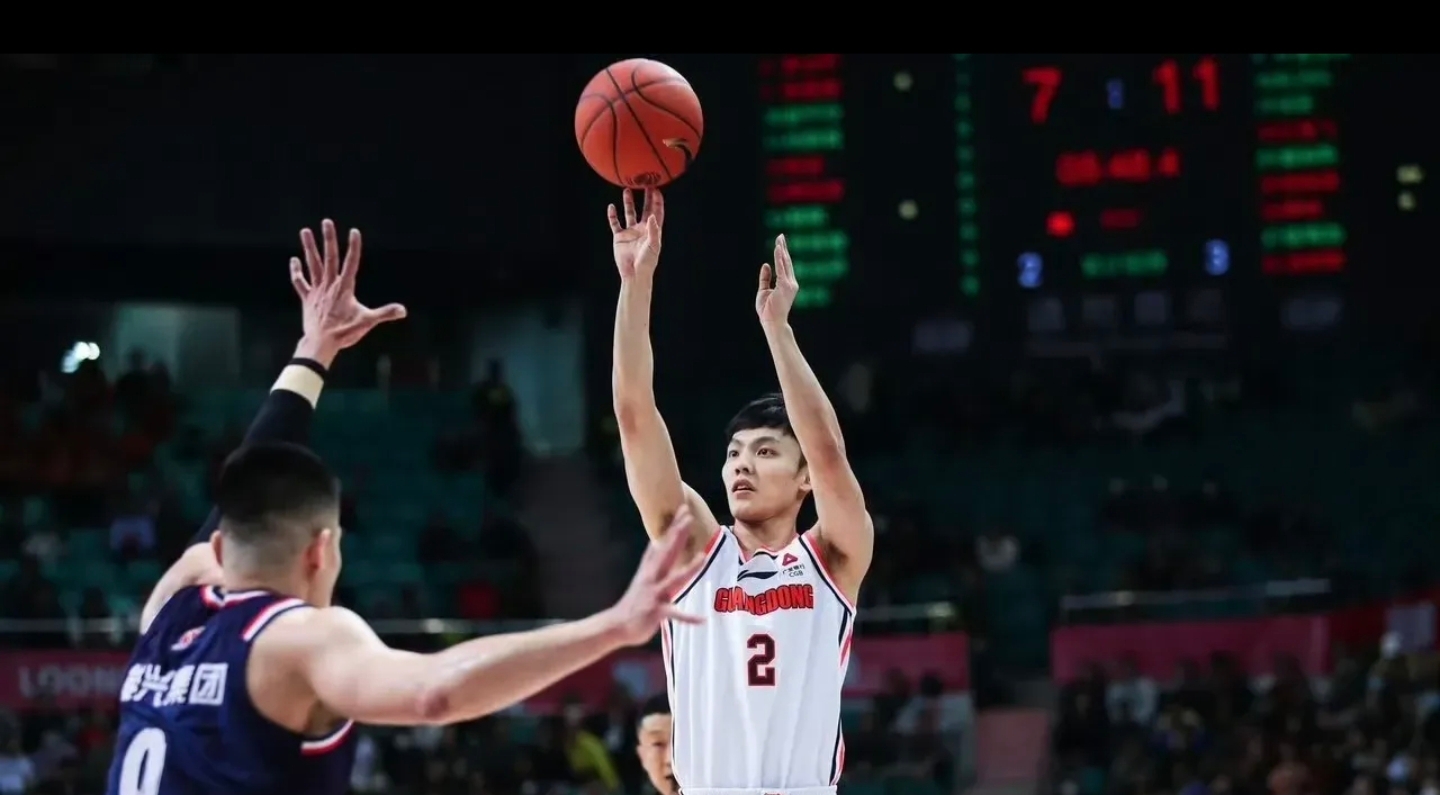 Kaiyun官网登录平台关于CBA常规赛窗口期走向成谜，广东宏远豪取连胜，管理层满意，控场能力受关注的信息